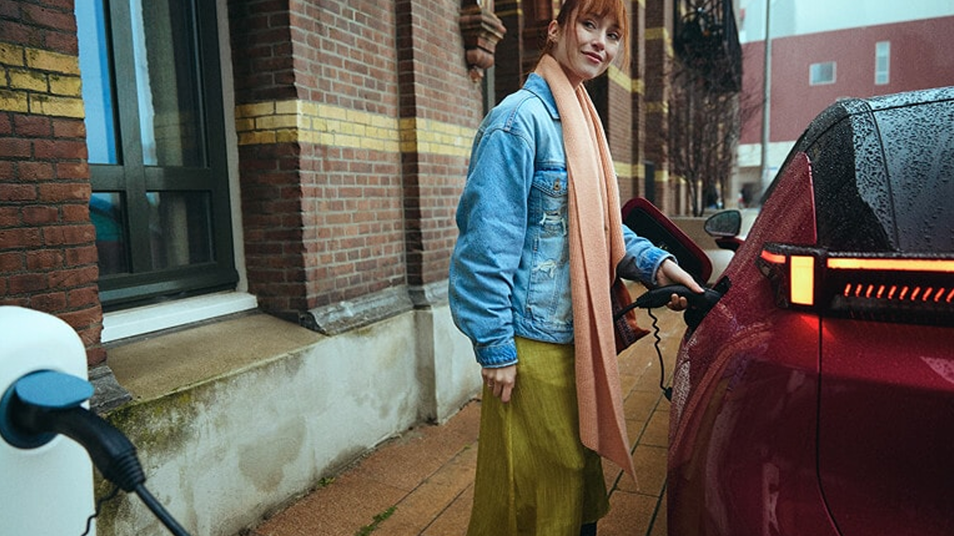 Habitacle confortable du Lynk & Co 02 électrique avec sièges premium